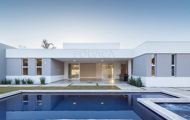 Casa D Condomínio Bougainville